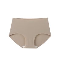 Oki Plus Panties กางเกงในไร้ขอบ เอวกลาง – สำหรับสาวพลัสไซส์ ใส่สบาย ไม่บาดผิว