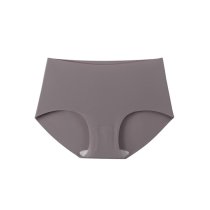 Oki Plus Panties กางเกงในไร้ขอบ เอวกลาง – สำหรับสาวพลัสไซส์ ใส่สบาย ไม่บาดผิว