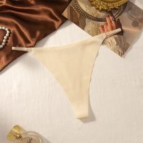 G-String กางเกงชั้นในจีสตริงผู้หญิง ทรงบิกินี่ Seamless Thong เอวต่ำ สายเล็กเซ็กซี่ ซึมซับดี ระบายอากาศเยี่ยม