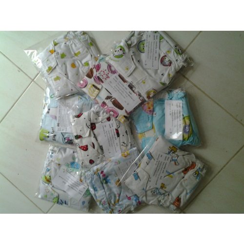 อื่นๆ-M2K กางเกงผ้าอ้อม ซักได้ -Size S แพค 1 ชิ้น (คละลาย)